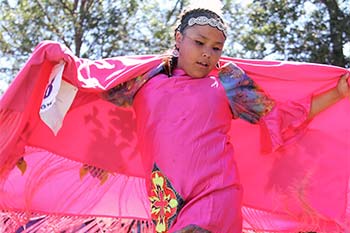 Women's Fancy Shawl Dance